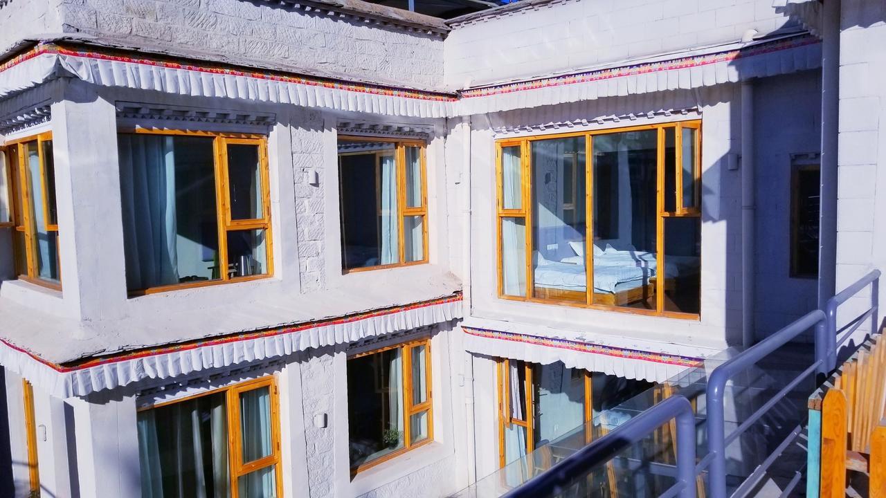 Fengma Feiyang Hostel Lhasa Esterno foto