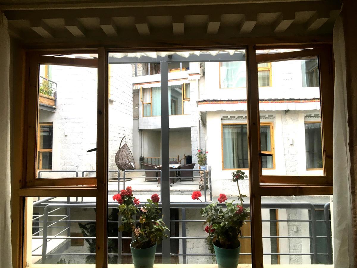 Fengma Feiyang Hostel Lhasa Esterno foto